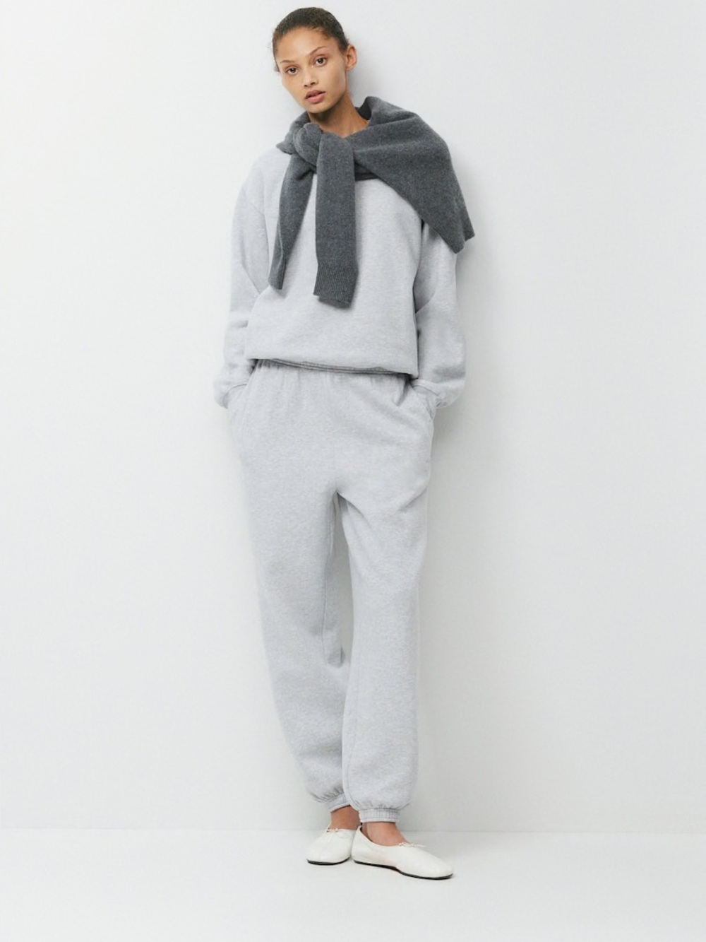 NEW Aritzia Cozy Sweatfleece Mega Fan-favourite oversized fleece joggers